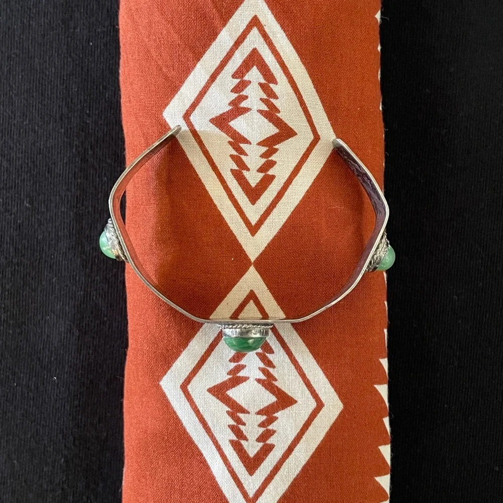 Vintage 1930s - 1940s sterling Mexico silver cuff bracelet! - Picture 7 of 9